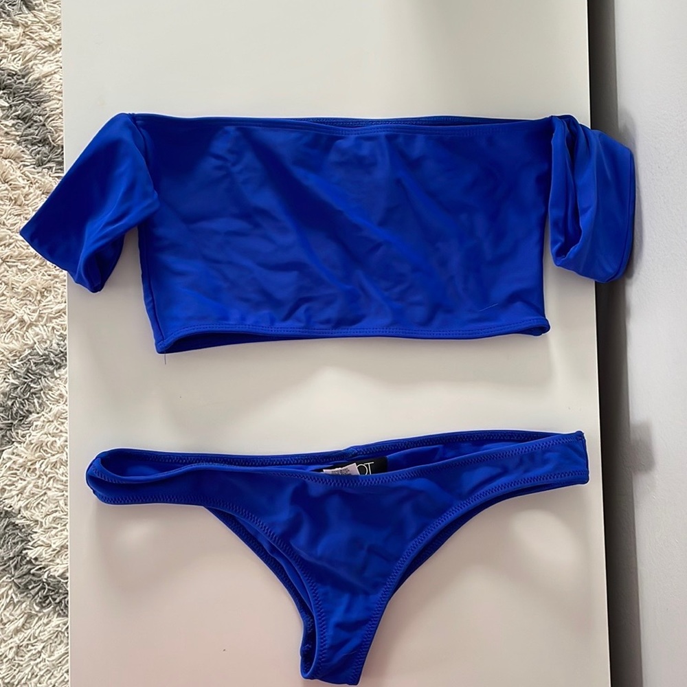BEACH RIOT ROYAL BLUE BIKINI